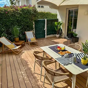 Place To Be - Terrasse Bord De Mer Croisette Cannes